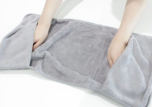 ダイソーのマイクロファイバーペットタオル(30cm×50cm)2 ダイソーのマイクロファイバーペットタオル(30cm×50cm)2