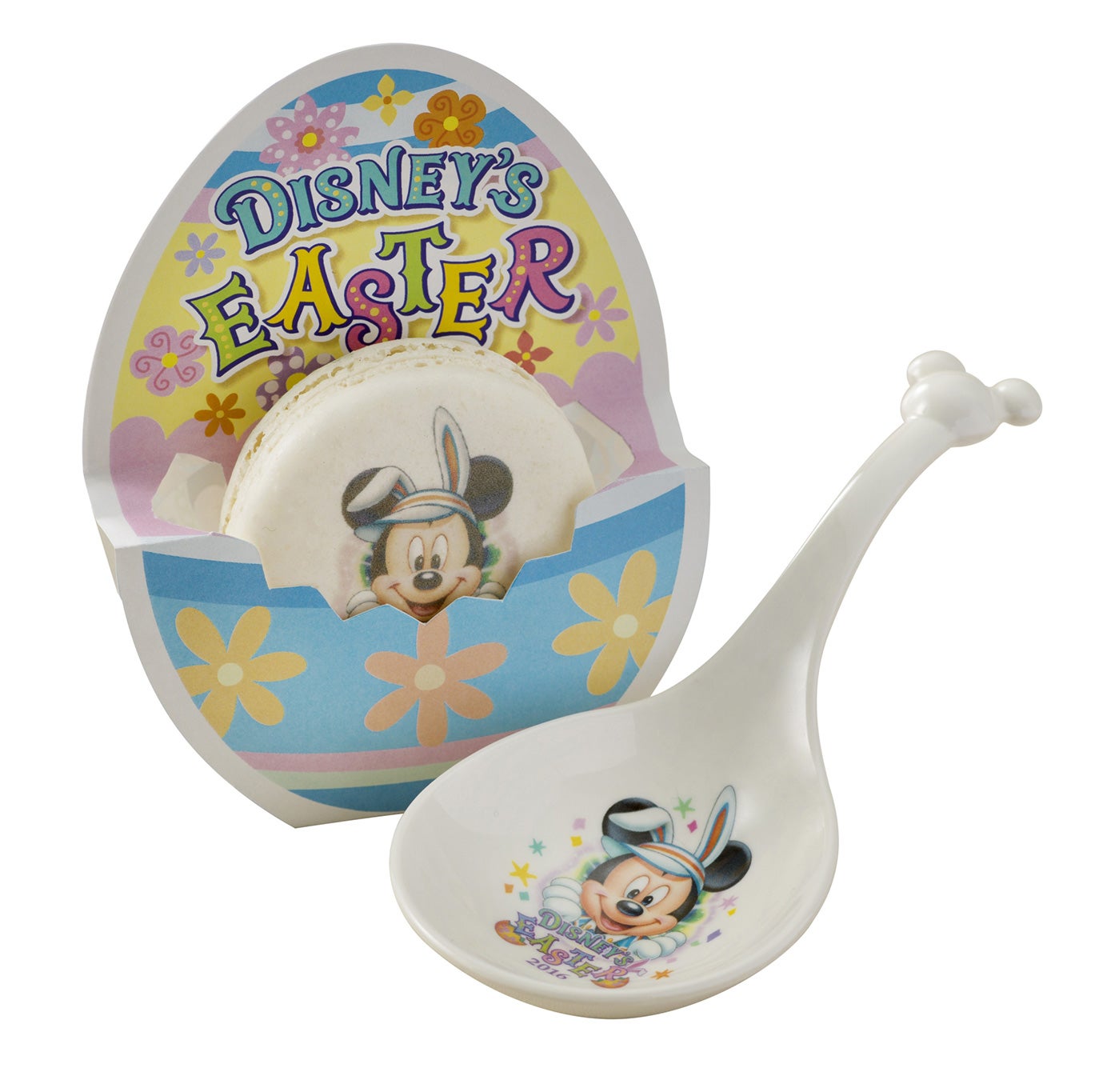 マカロン（レモンガナッシュ）、スーベニアレンゲスプーン付き680円（C）Disney