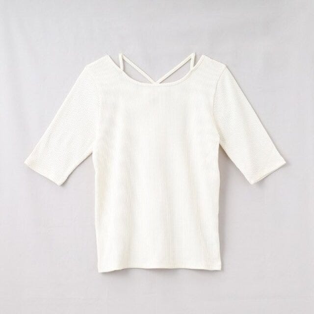 しまむら　新作コラボ　華やかトップス　プルオーバー　michill