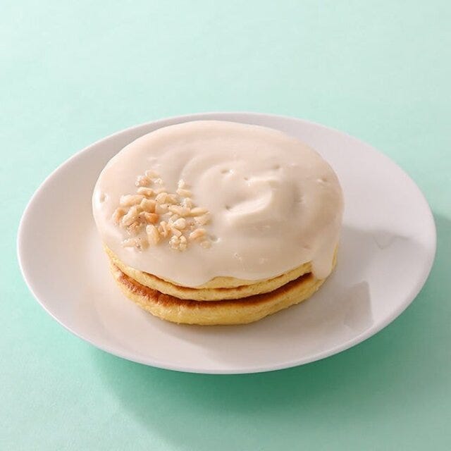 ファミリーマート ハワイ 新作グルメ ファミマのマカダミアナッツソースのパンケーキ