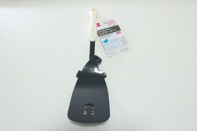 ダイソー 奥まで届く長めのふぐターナー ダイソーの奥まで届く長めのふぐターナーのパッケージ