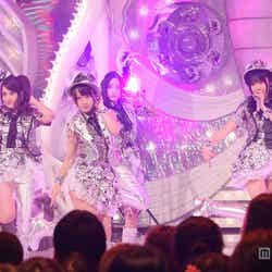 「意気地なしマスカレード」を披露した“指原莉乃 with アンリレ”