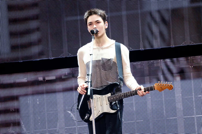 VERNON(バーノン)(P)&(C)PLEDIS Entertainment