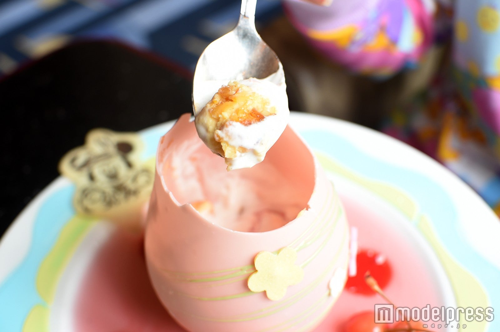 オレンジのクレームブリュレ（C）モデルプレス