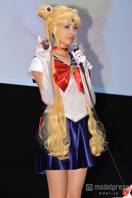 八木アリサ