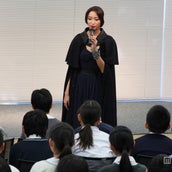 杏 母校で課外授業 妖怪人間 姿に生徒発狂 モデルプレス 杏 母校で課外授業 妖怪人間 姿に生徒発狂 モデルプレス