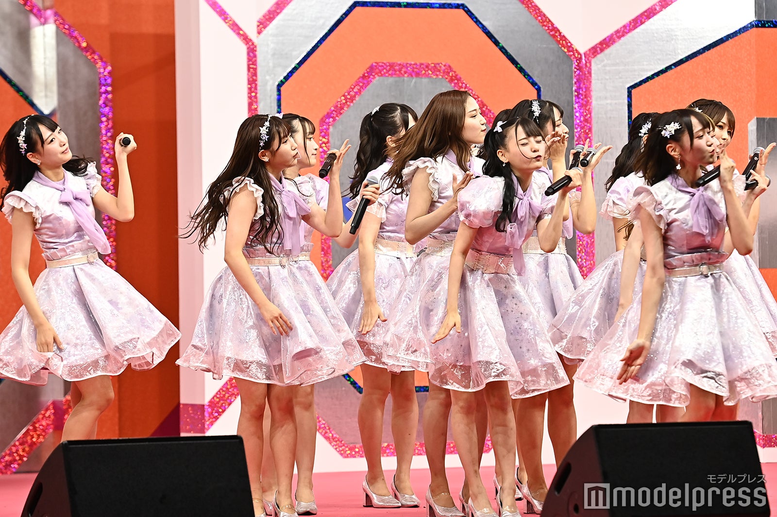 ＝LOVE（C）モデルプレス