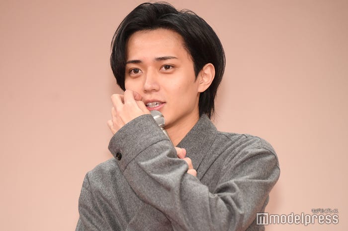 マイ新幹線で優雅に移動したい永瀬廉(C)モデルプレス