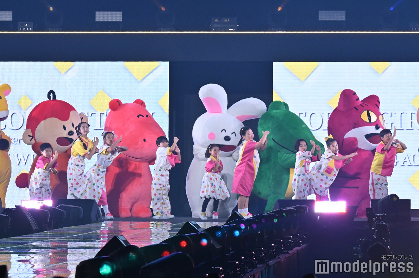 （C）モデルプレス