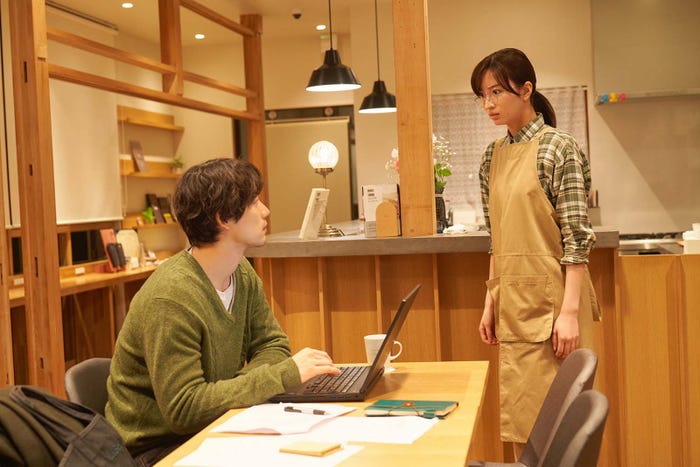 福士蒼汰、岡崎紗絵「アイのない恋人たち」最終話より(C)ABCテレビ