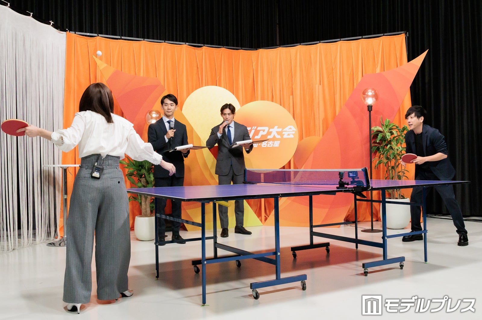 石川佳純、二宮和也（C）モデルプレス