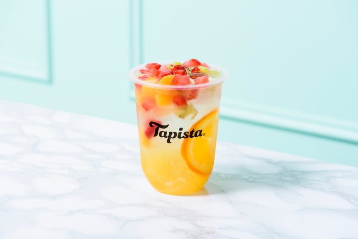 「ごろごろ果実のフルーツティ」550円(税抜き)/画像提供:Tapista