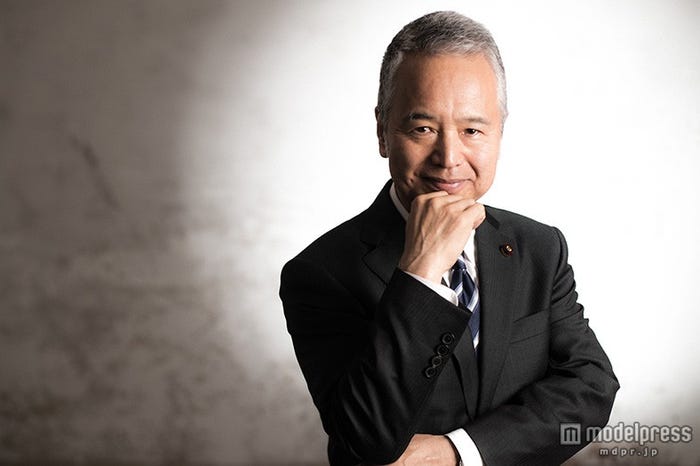 甘利明大臣(C)モデルプレス