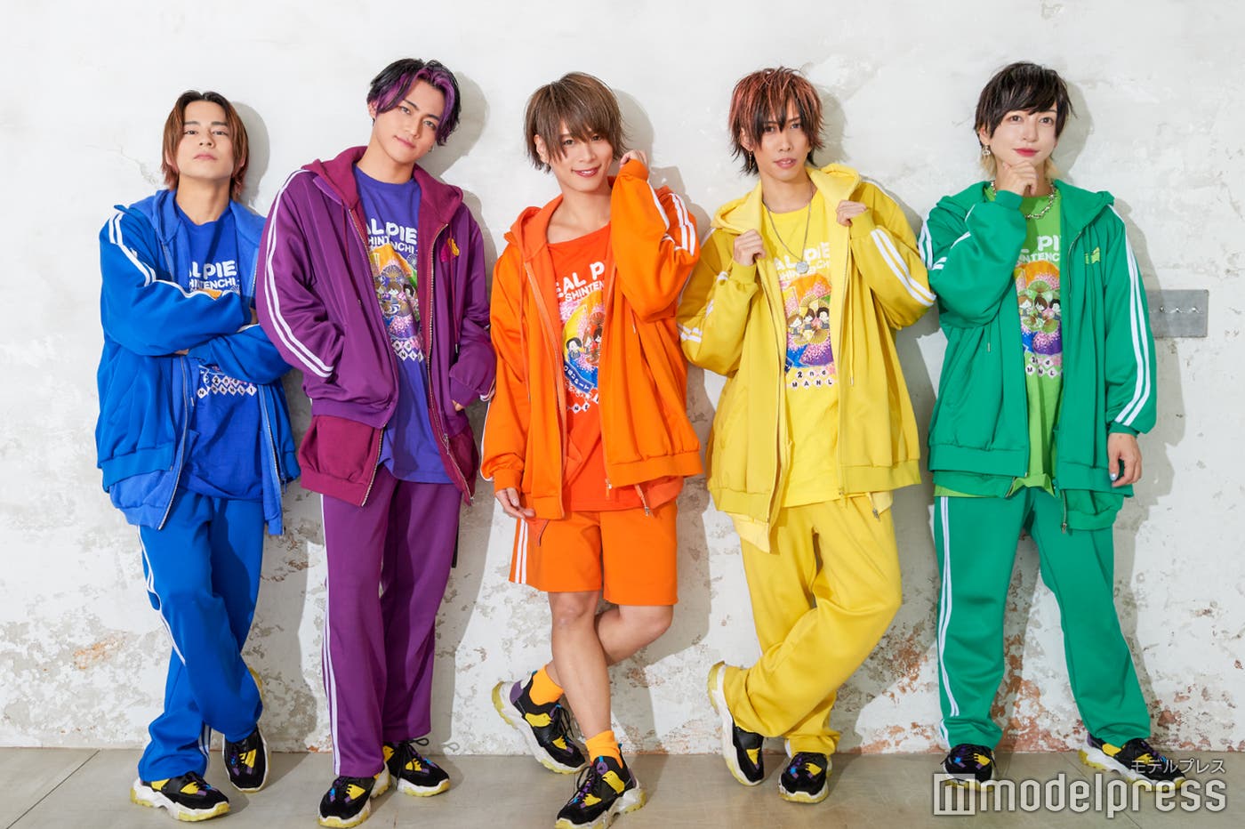 (左から)かちょー、なお、かずぅ、こーた、こぺ(C)モデルプレス