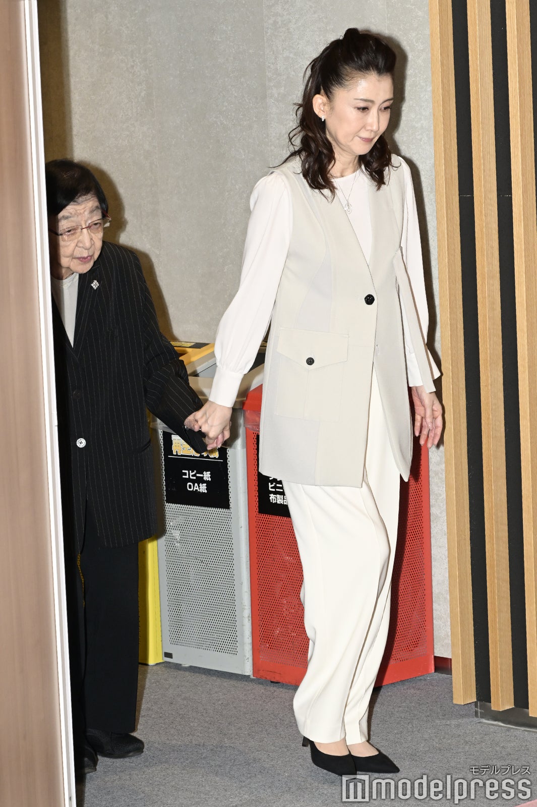 石井ふく子、一路真輝 （C）モデルプレス