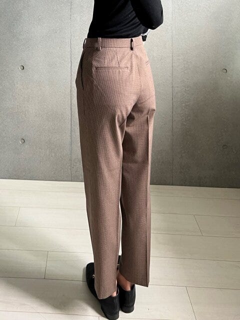 ユニクロ　スマートアンクルパンツ　レビュー