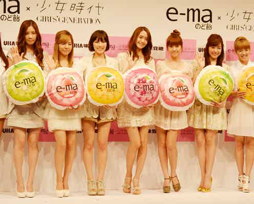 少女時代、ミニ衣装で美脚炸裂!美肌の秘訣を語る