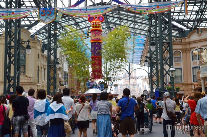 大行列のウィッシングプレイスでの記念撮影/TDL