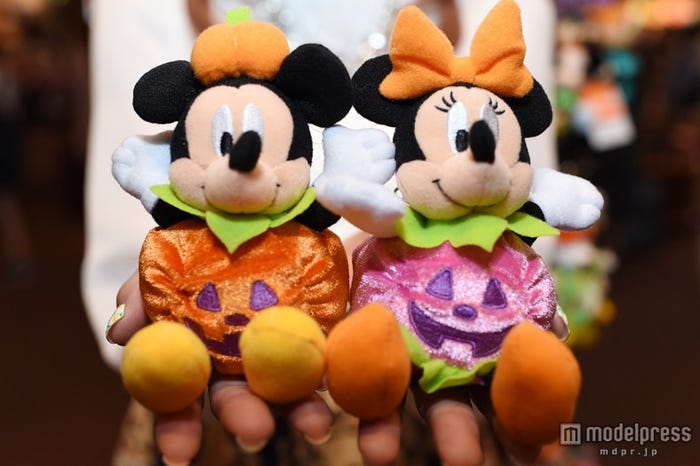 ミッキー&ミニーペアぬいぐるみバッジ¥2600