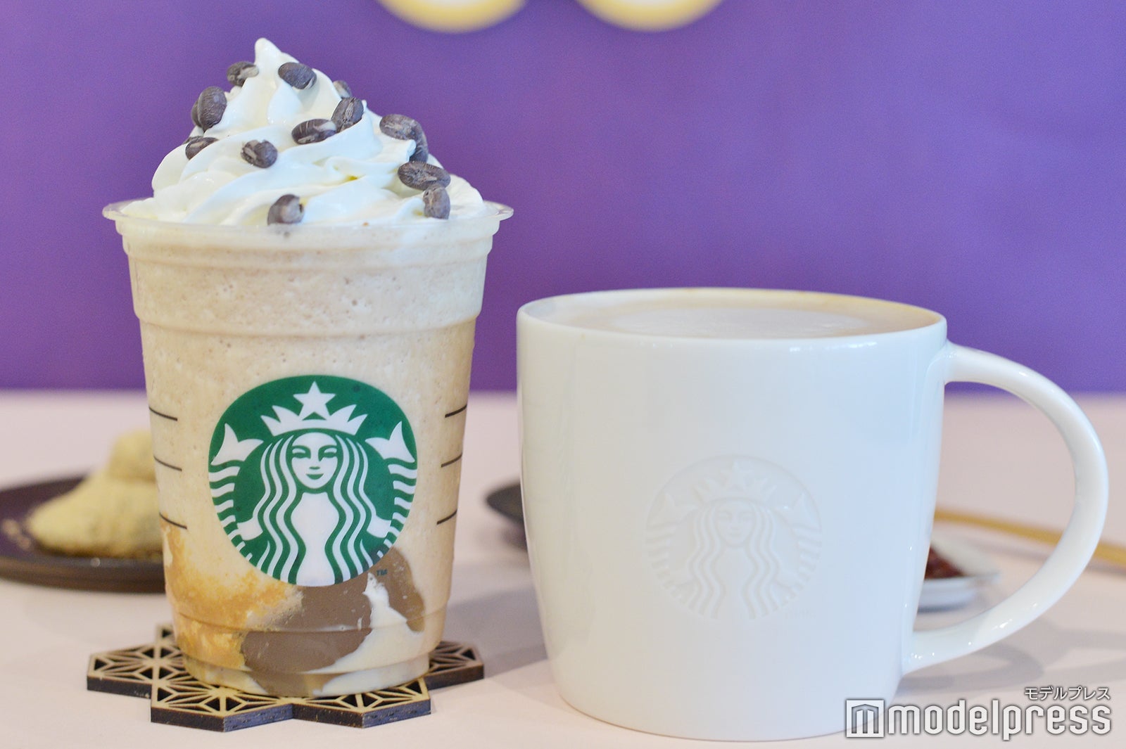 スタバ、初のわらびもち入りドリンク登場 新作「あずきなこ わらびもち 福 フラペチーノ」が和の味わい＜試飲レポ＞