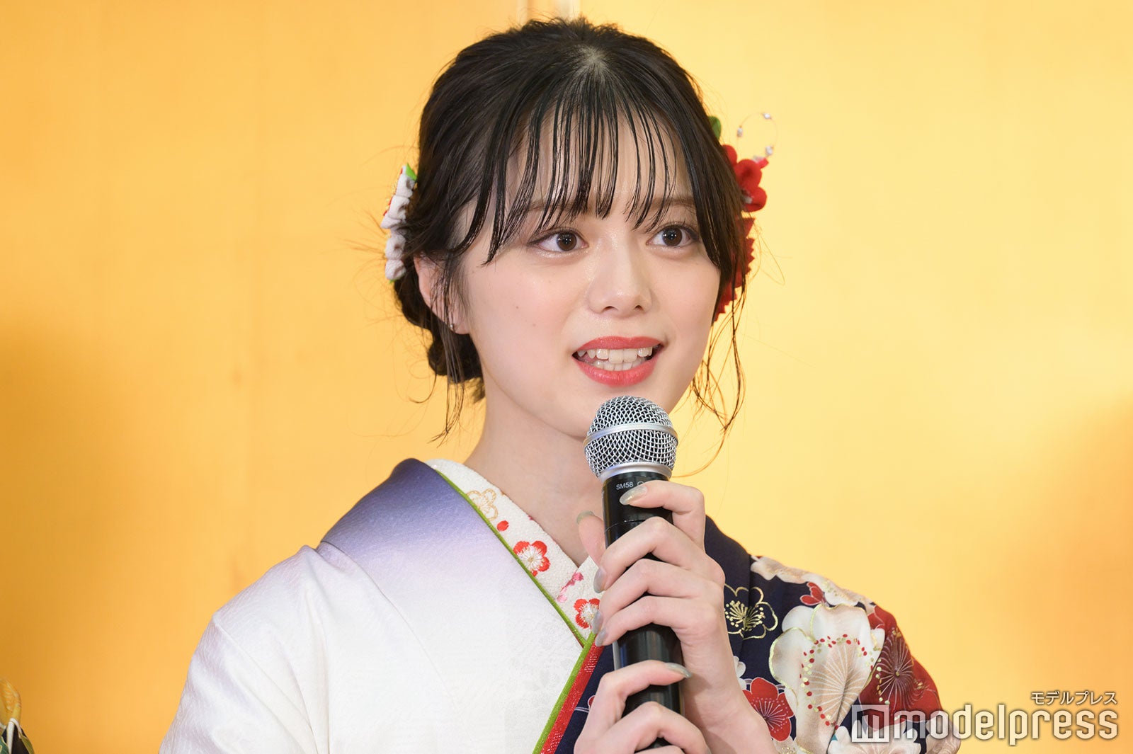 紺野彩夏（C）モデルプレス