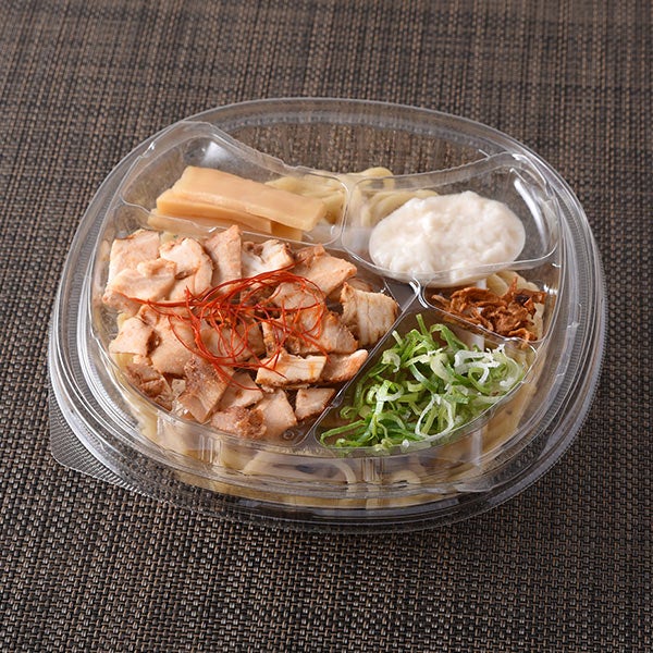 SUSURU TV.監修 濃厚とんこつ豚無双 冷製濃厚無双ラーメン（税込660円）／提供画像