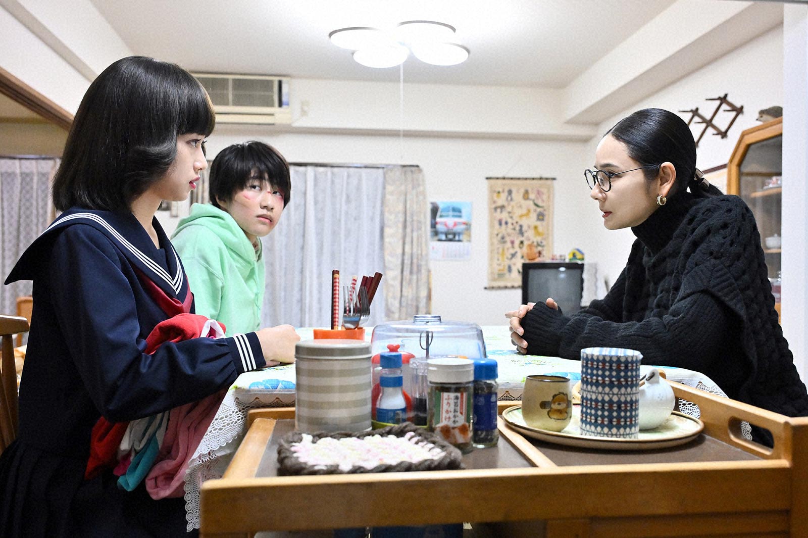 河合優実、坂元愛登、吉田羊「不適切にもほどがある！」第2話より（C）TBS