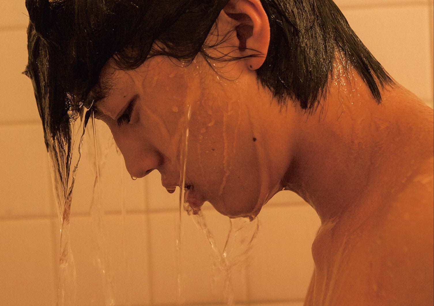 健太郎ファースト写真集「G 健太郎」カット（発行：ギャンビット）