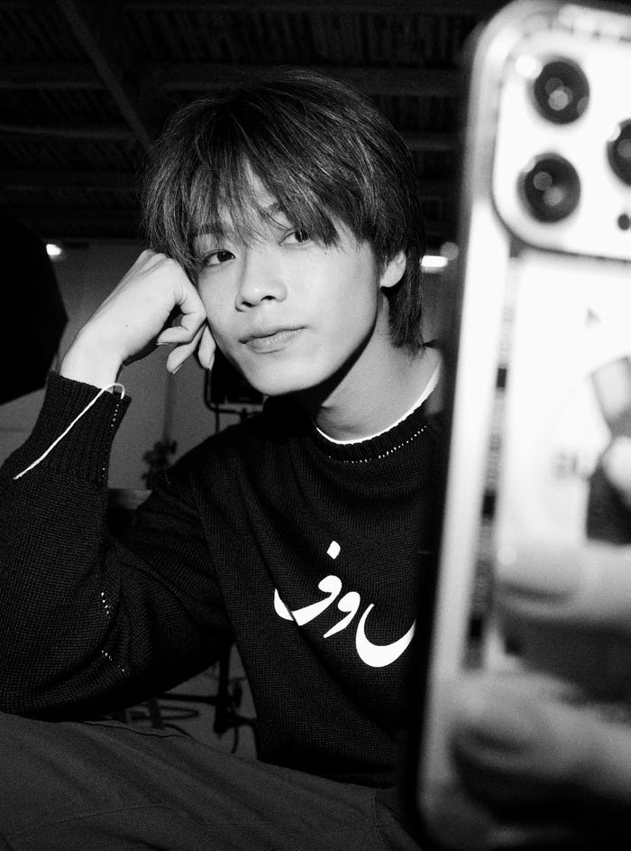 「コムドットやまとNYLON SUPER VOL.16」(カエルム、9月25日発売)ウラ表紙(C)NYLON SUPER