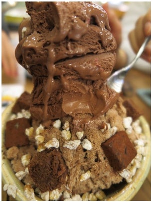 「cacao green」のチョコづくしパッピンス／桃オフィシャルブログ（Ameba）より