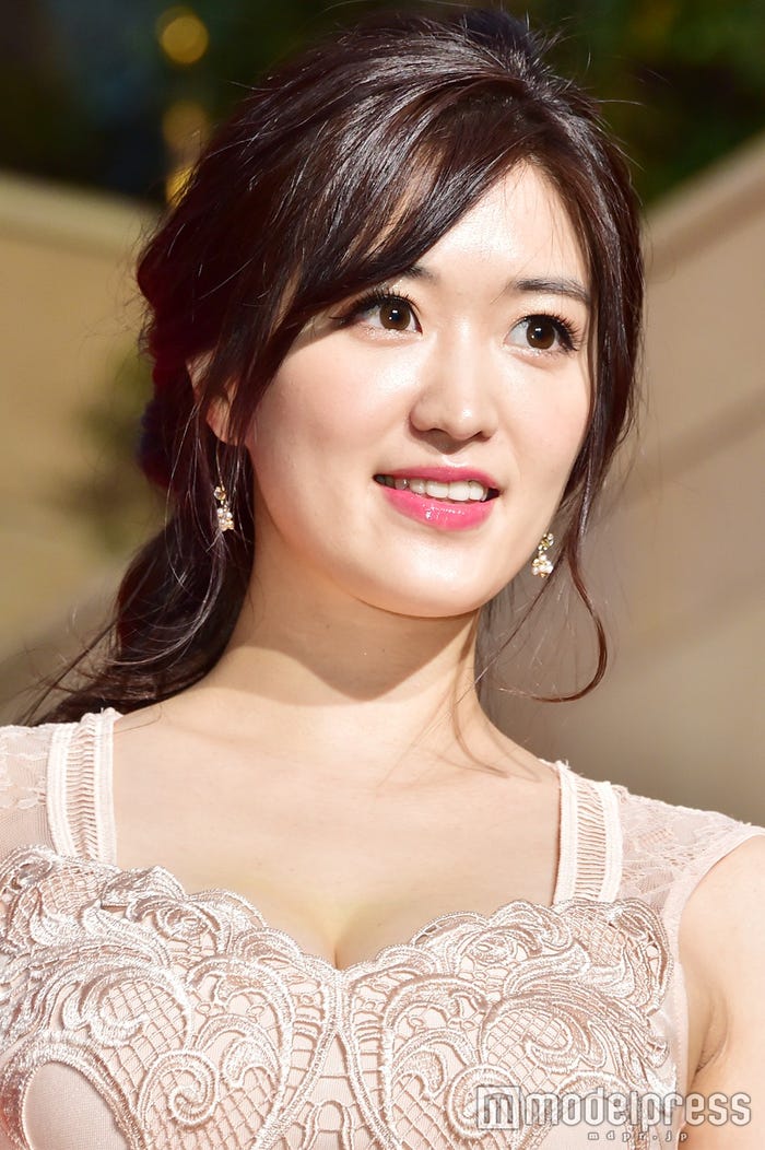 葉加瀬マイ(C)モデルプレス