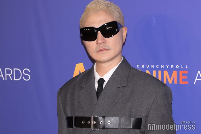 VERBAL(C)モデルプレス