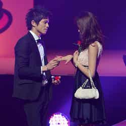 山本裕典、西内まりや