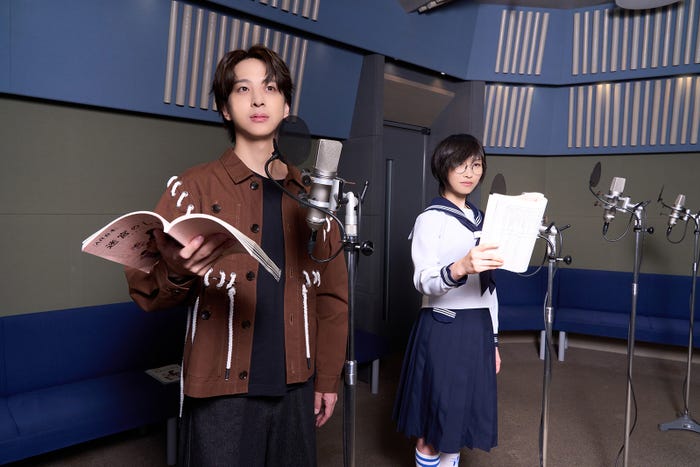 寺西拓人、SUZUKA(C)『迷宮のしおり』製作委員会