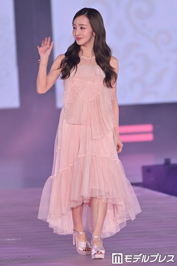 板野友美(C)モデルプレス