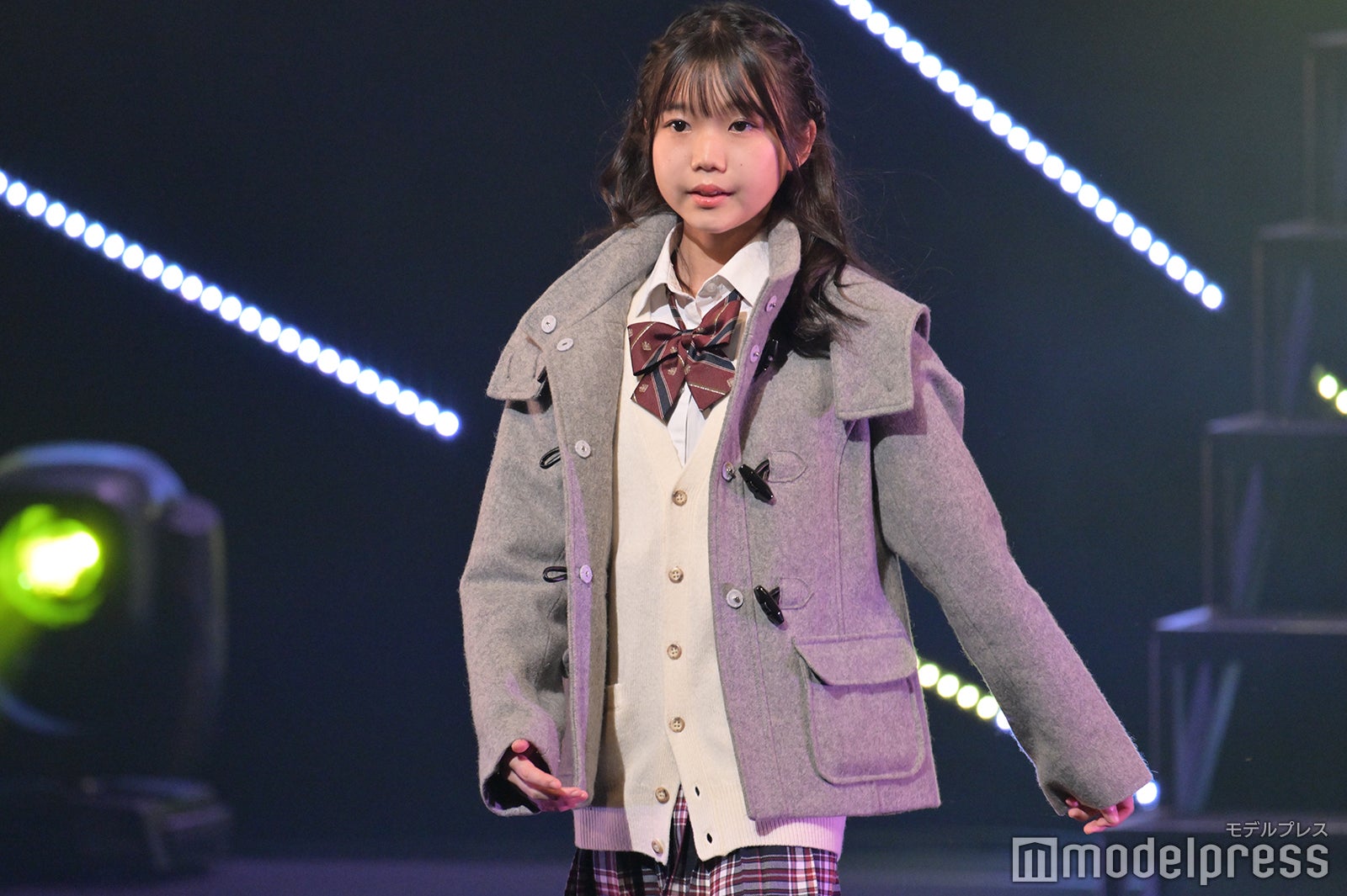 （C）モデルプレス