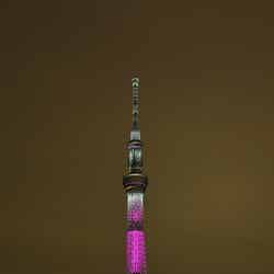 ピンク色の特別ライティング（過去の様子）（C）TOKYO-SKYTREE
