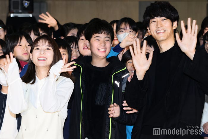 芳根京子、松坂桃李(C)モデルプレス