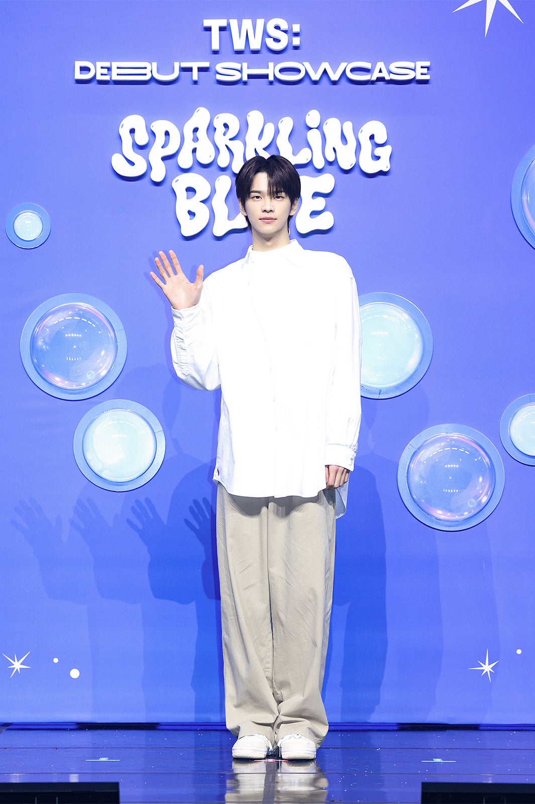 SHINYU／TWS（P）＆（C）PLEDIS Entertainment