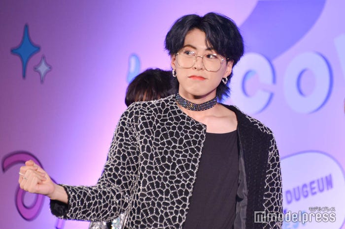 エンディング妖精を披露する佐野文哉 (C)モデルプレス