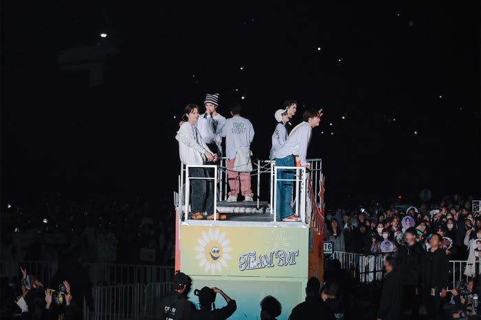「SEVENTEEN TOUR 'FOLLOW' TO JAPAN」ベルーナドーム公演(P)&(C)PLEDIS Entertainment