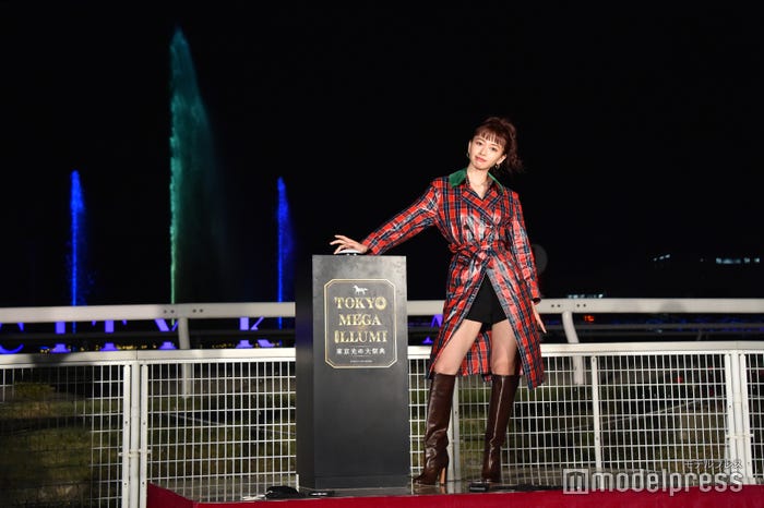 山本舞香(C)モデルプレス