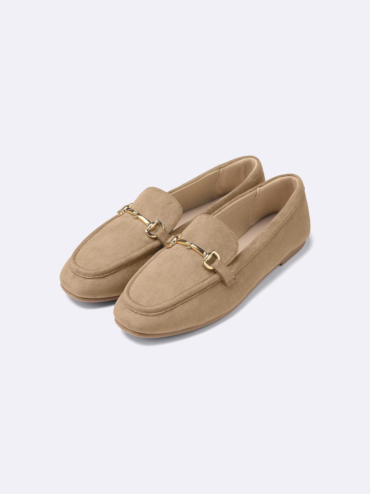 ジーユー　ビットローファー　2990円（税込）