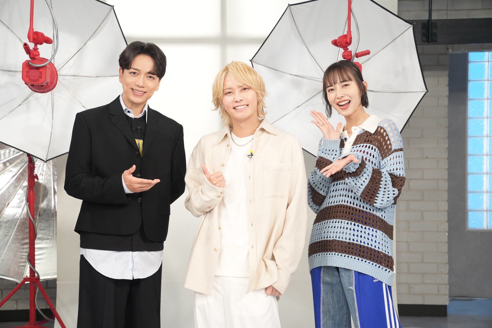 山崎育三郎、手越祐也、　井桁弘恵（C）日本テレビ