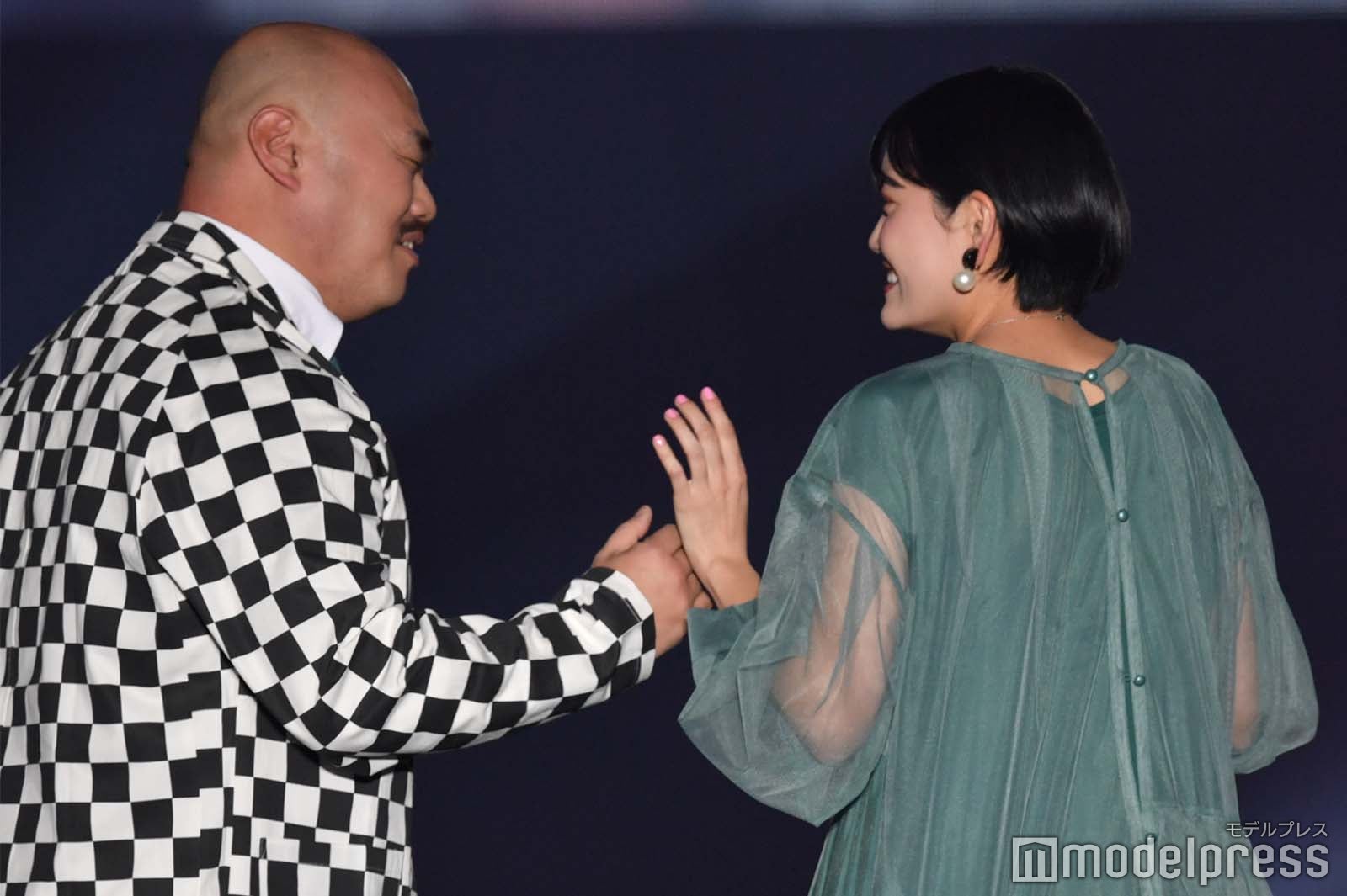 クロちゃん、リチ（C）モデルプレス