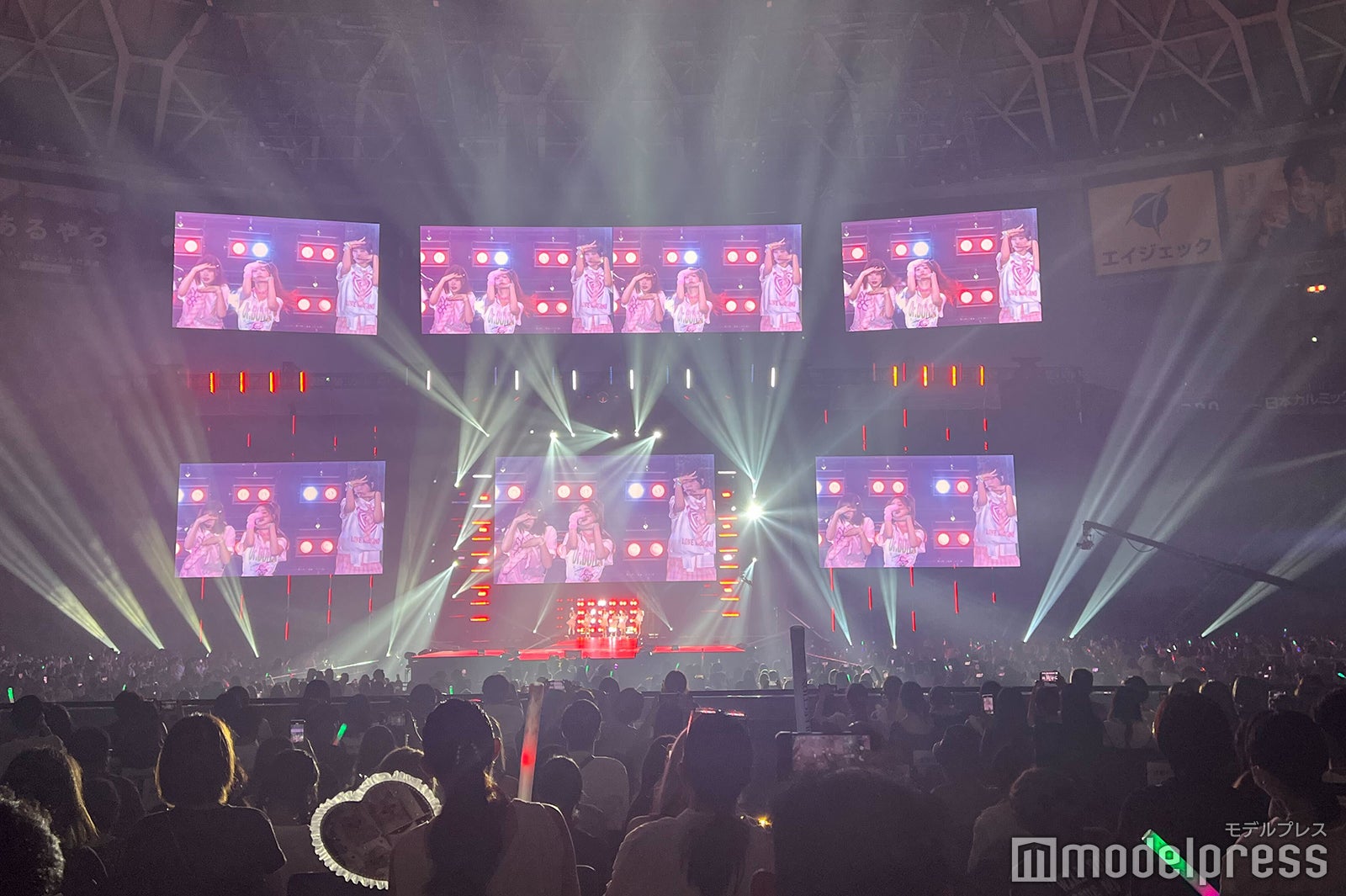 「KANSAI COLLECTION 2023 A／W」内観（C）モデルプレス