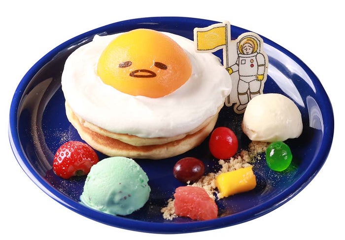 ぐでたまが惑星に変身！5周年記念カフェが期間限定でオープン（C）2013,2018 SANRIO CO.,LTD. APPROVAL NO S592172