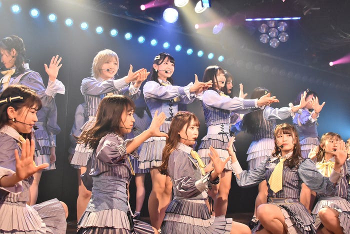 AKB48(C)AKB48