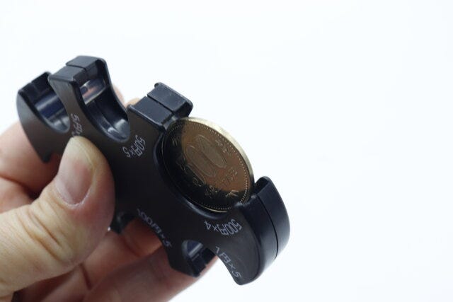 セリアのコインホルダーの使い方