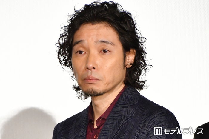 斉藤和義、イベント出演キャンセルを発表「度重なる約束違反や一方的な条件変更などがあり」